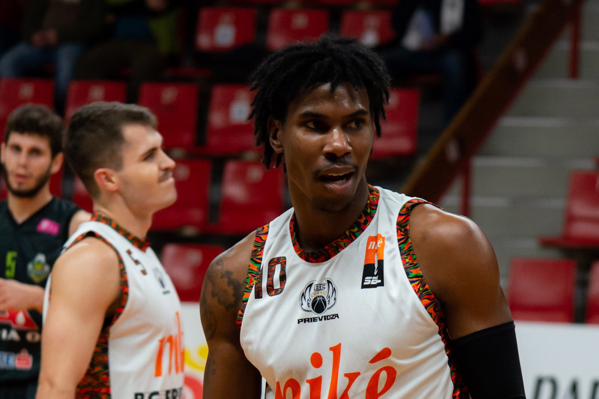 Hrať za Prievidzu? Alonzo Walker sa teší: Som presne tam, kde mám byť