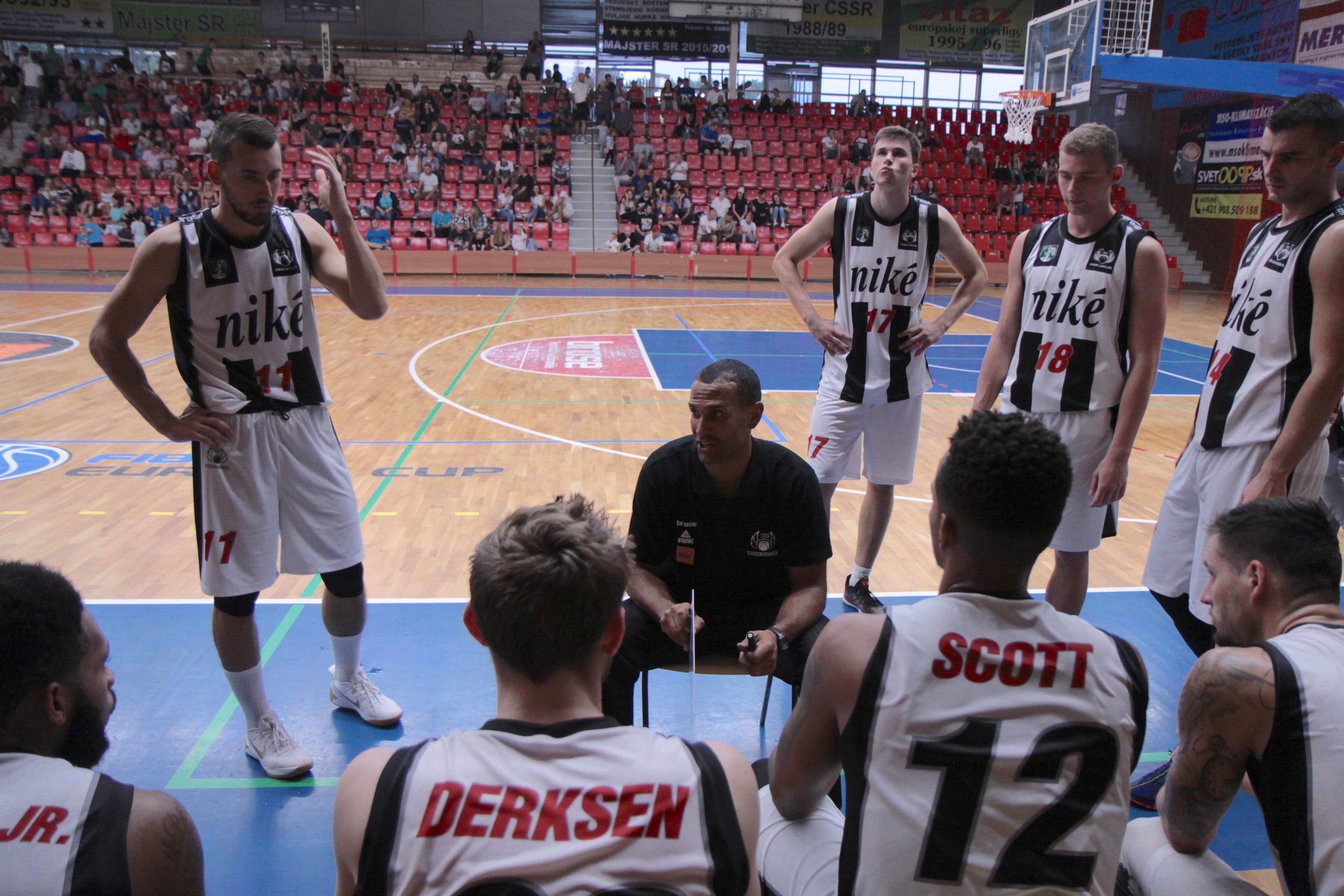 GALÉRIA: BC PRIEVIDZA – BKM LUČENEC 93:69