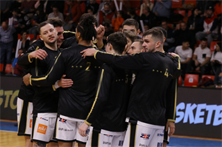 7. Kolo Niké SBL: BC Prievidza - Patrioti Levice 56:69 (foto: Ladislav Szibilla)