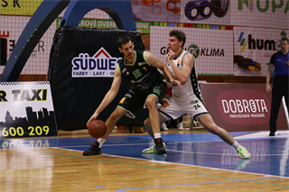 7. Kolo Niké SBL: BC Prievidza - Patrioti Levice 56:69 (foto: Ladislav Szibilla)