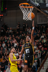 31. Kolo Niké SBL: BC Prievidza - Patrioti Levice 80:71 (foto: Vladimír Králik)	