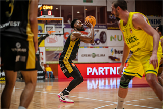 31. Kolo Niké SBL: BC Prievidza - Patrioti Levice 80:71 (foto: Vladimír Králik)	