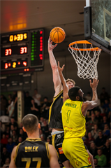 31. Kolo Niké SBL: BC Prievidza - Patrioti Levice 80:71 (foto: Vladimír Králik)	