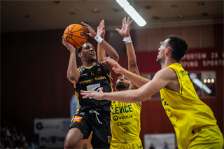 31. Kolo Niké SBL: BC Prievidza - Patrioti Levice 80:71 (foto: Vladimír Králik)	